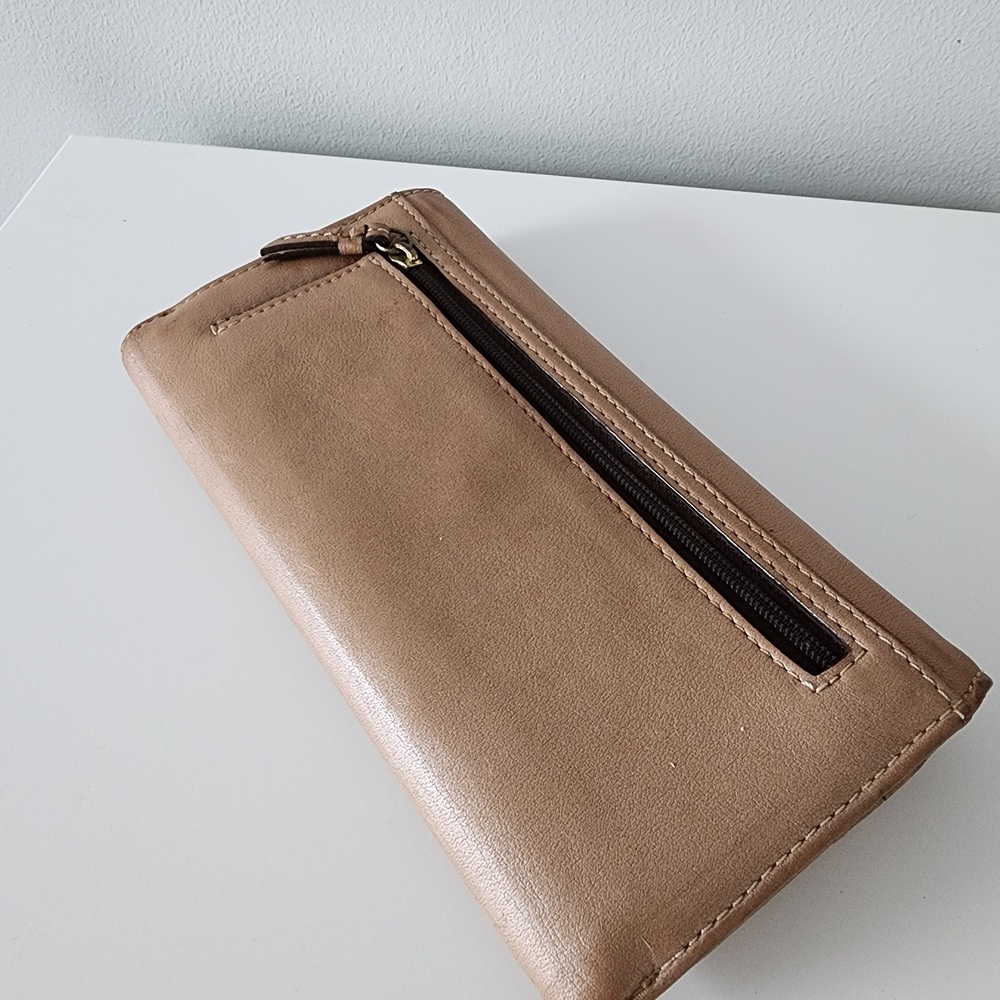 Coach Rare Vintage Trifold Leather Brown Women's Wallet - Picture 3 of 8